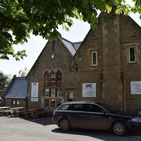 Ludlow Mascall Centre ภายนอก รูปภาพ