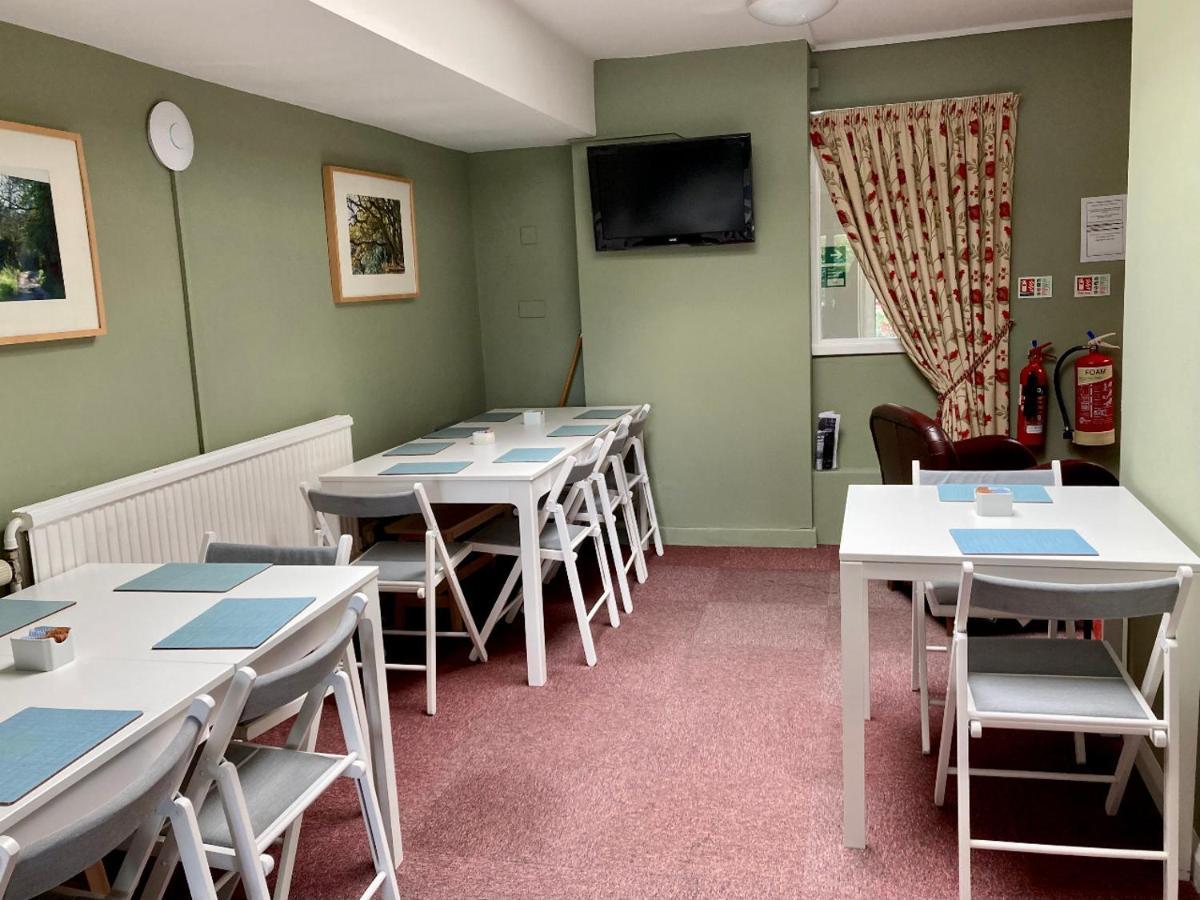 Ludlow Mascall Centre ภายนอก รูปภาพ