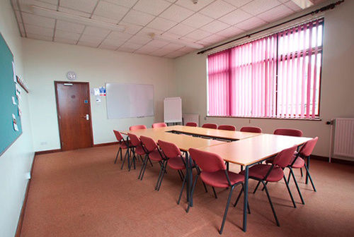 Ludlow Mascall Centre ภายนอก รูปภาพ