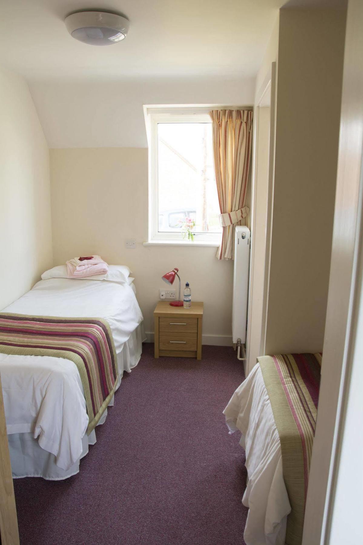 Ludlow Mascall Centre ภายนอก รูปภาพ