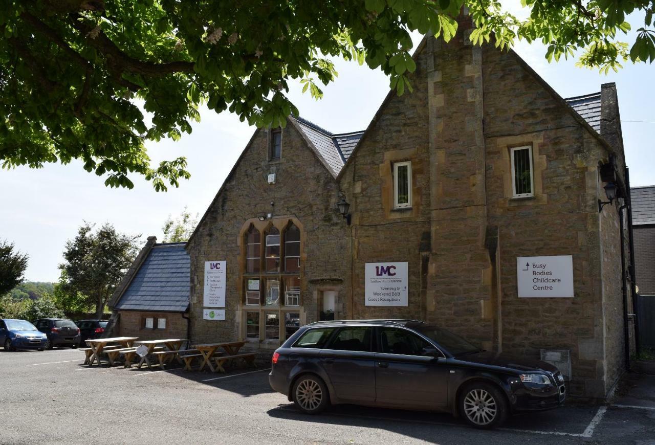 Ludlow Mascall Centre ภายนอก รูปภาพ